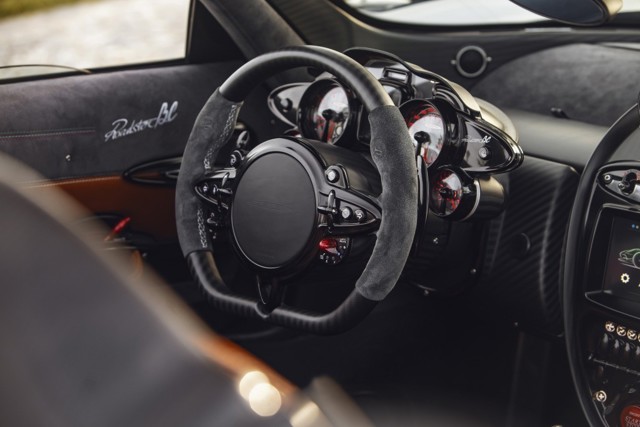 Pagani Huayra Roadster foto 16