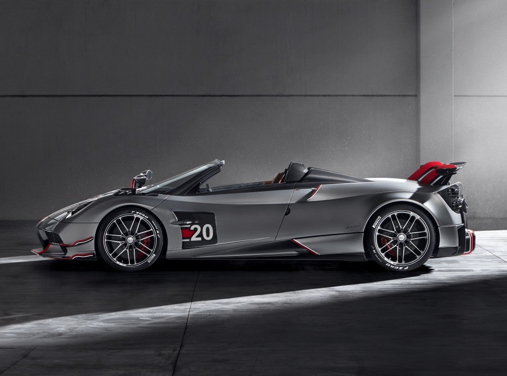 Pagani Huayra Roadster photo 11