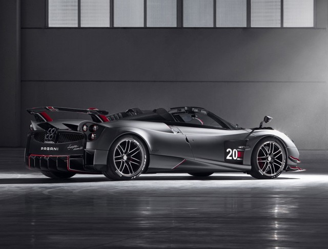Pagani Huayra Roadster foto 12