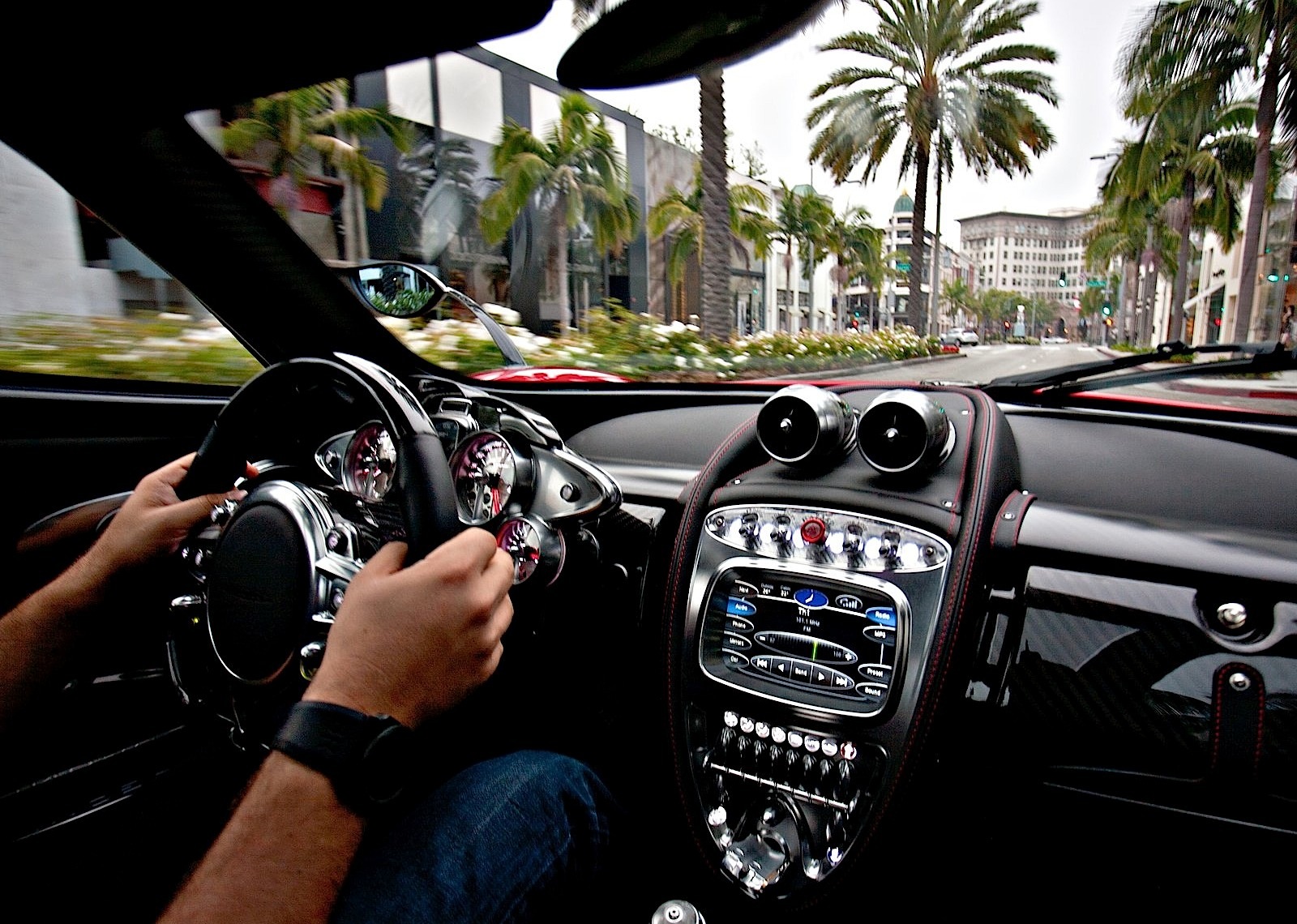 Pagani Huayra photo 48