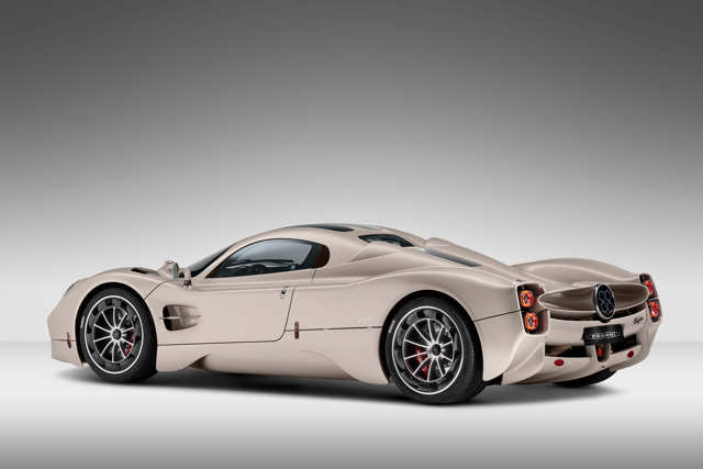 Pagani Utopia photo 10