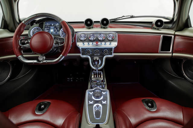 Pagani Utopia photo 22
