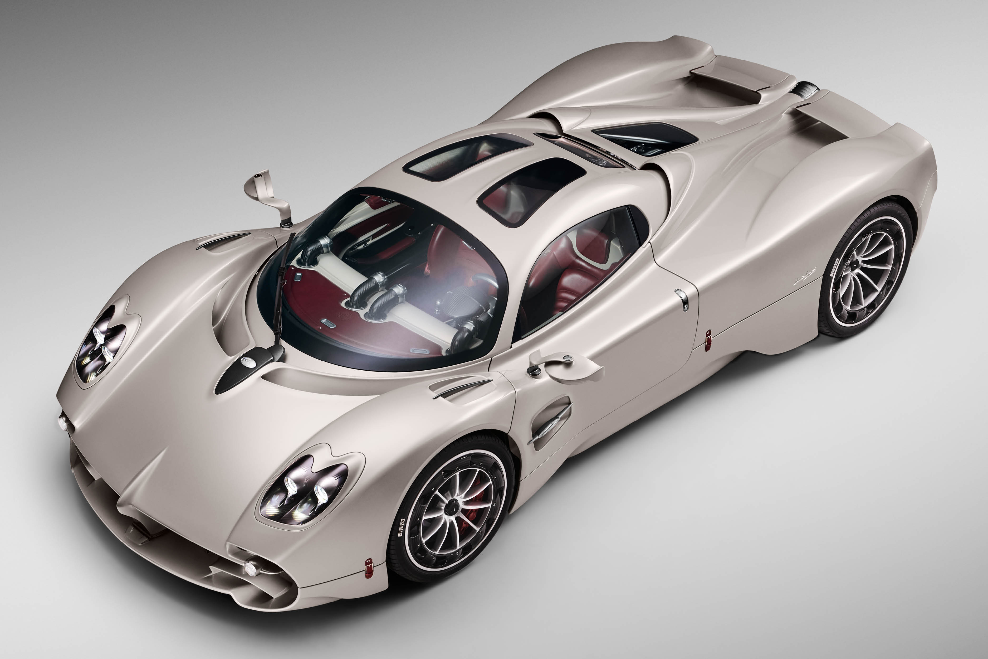 Pagani Utopia photo 3