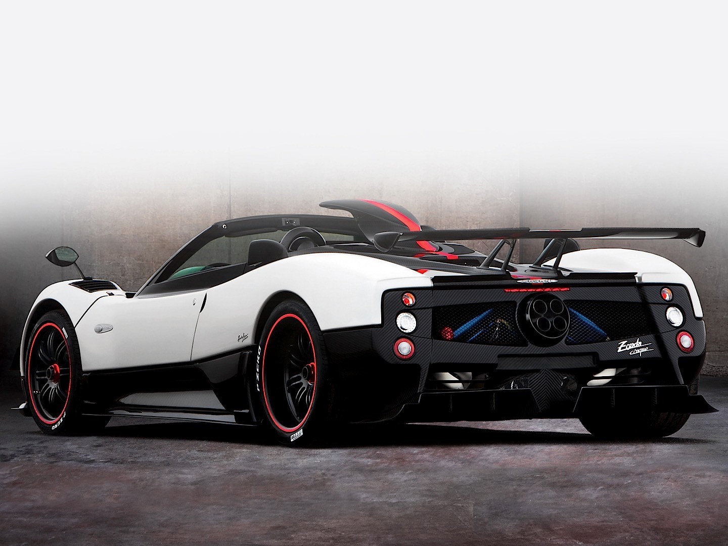 Pagani Zonda Cinque Roadster photo 14