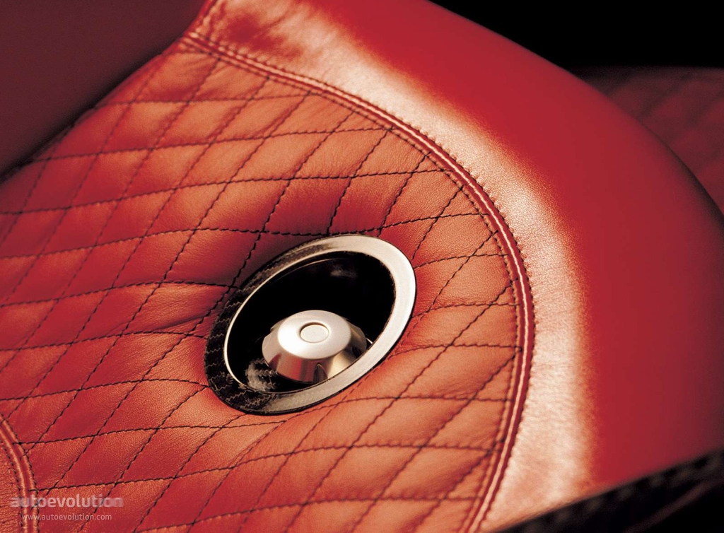 Pagani Zonda F photo 15