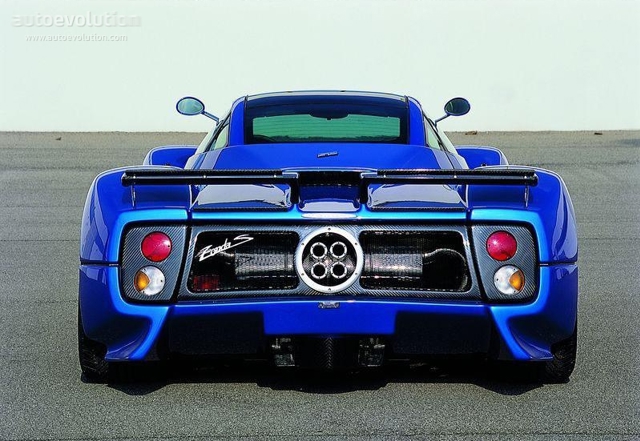 Pagani Zonda S foto 2