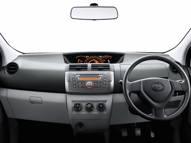 Perodua Alza photo 14