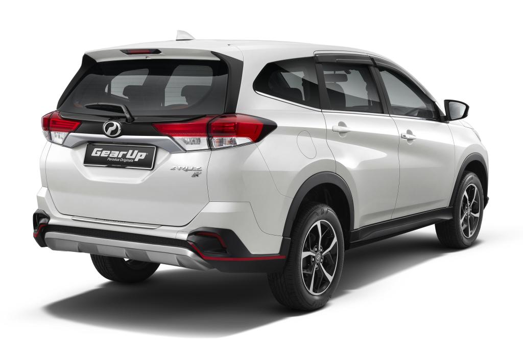Perodua Aruz photo 10