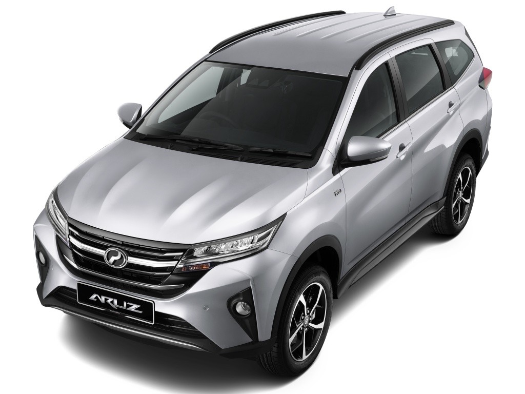 Perodua Aruz photo 2