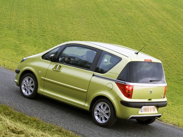 Peugeot 1007 foto 12