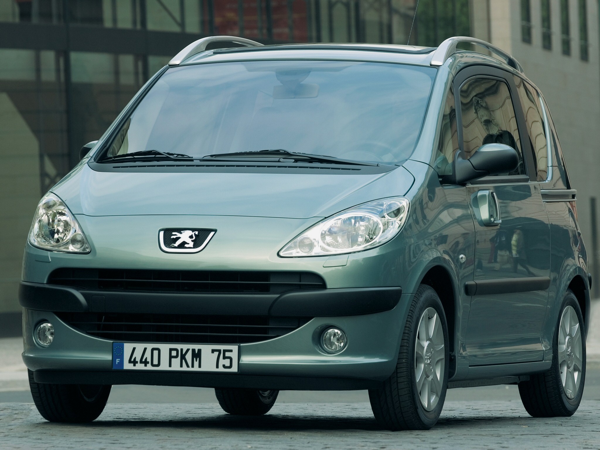 Peugeot 1007 photo 17