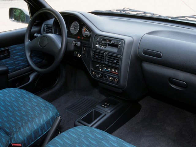 Peugeot 106 foto 30
