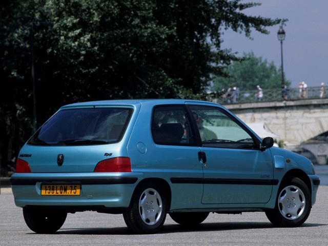 Peugeot 106 foto 9
