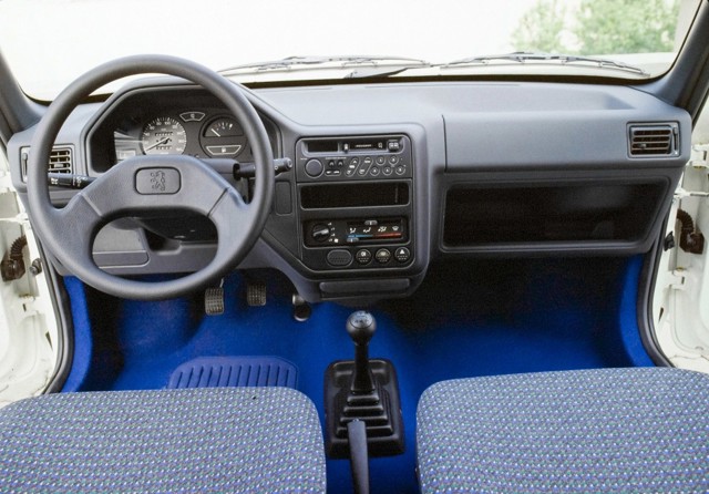 Peugeot 106 foto 31