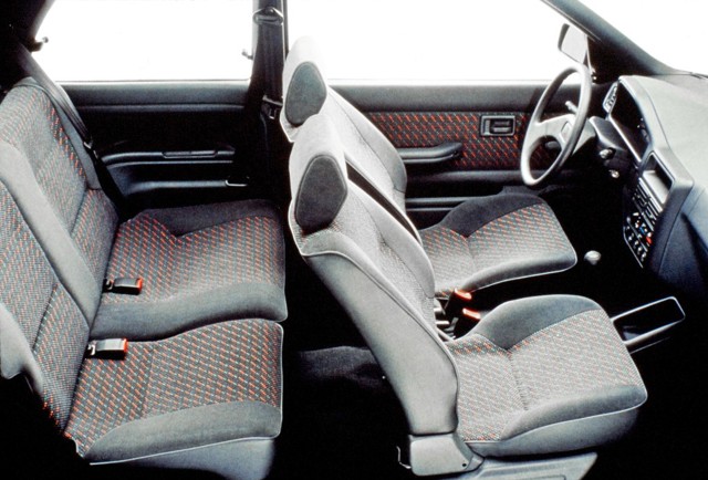 Peugeot 106 foto 35