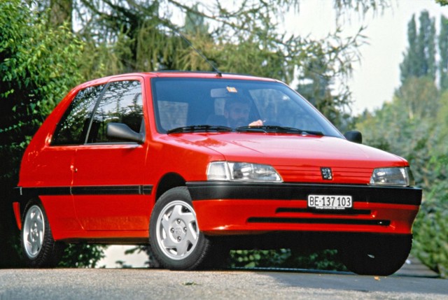 Peugeot 106 foto 28