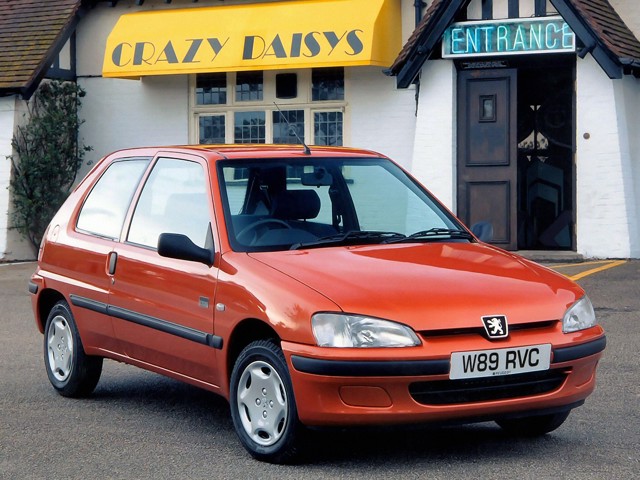Peugeot 106 Foto 12