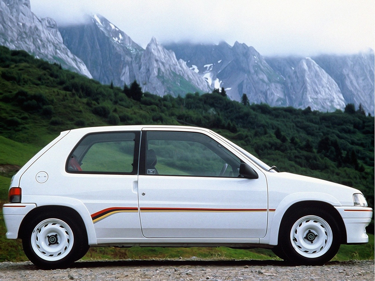 Peugeot 106 photo 9