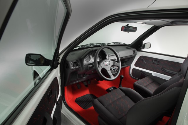Peugeot 106 Foto 14