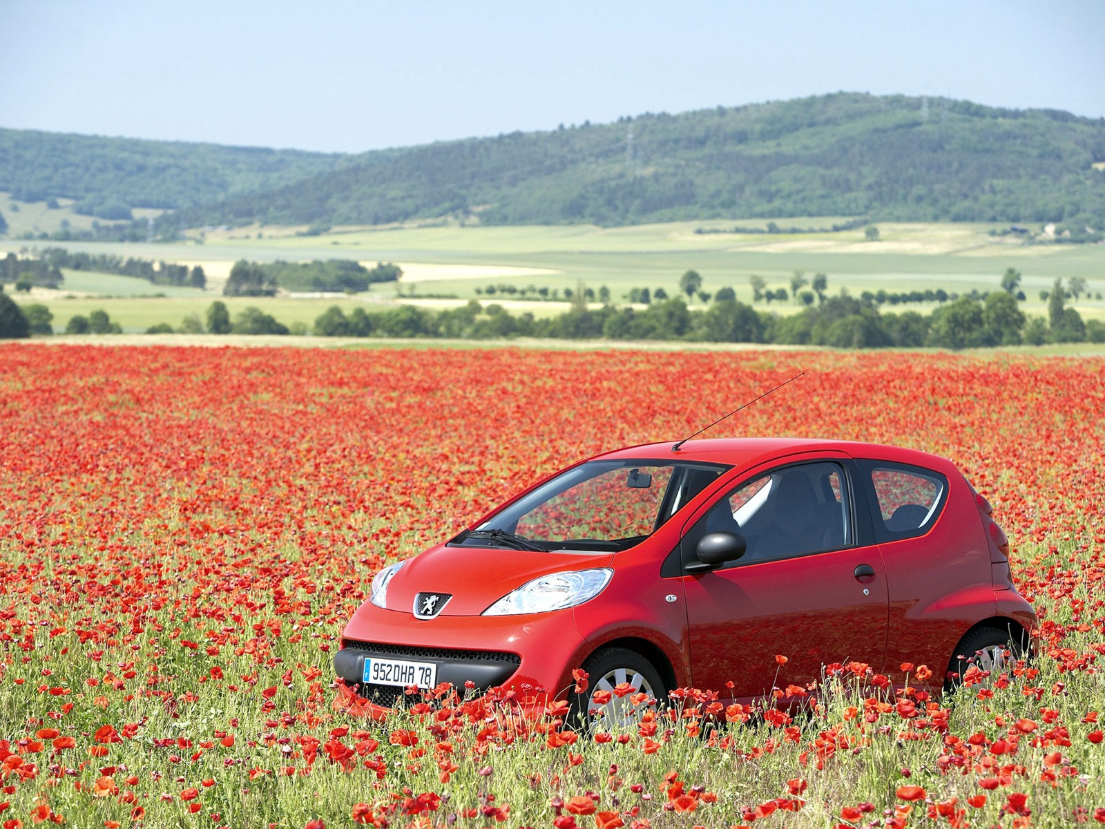Peugeot 107 3 Doors photo 12