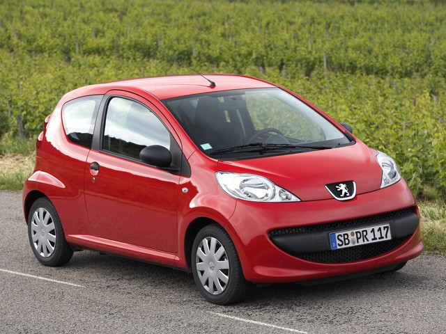 Peugeot 107 3 Doors photo 16