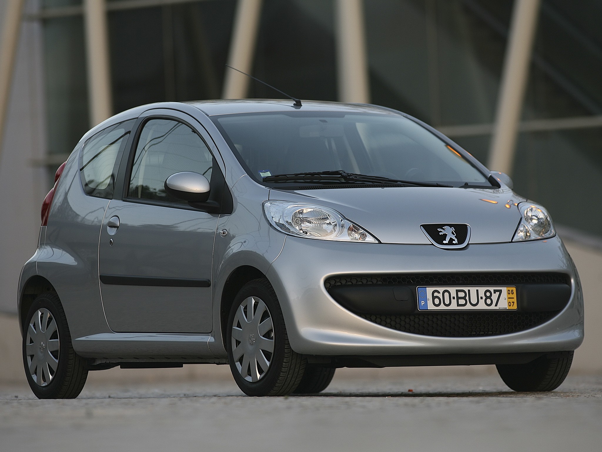 Peugeot 107 3 Doors photo 21