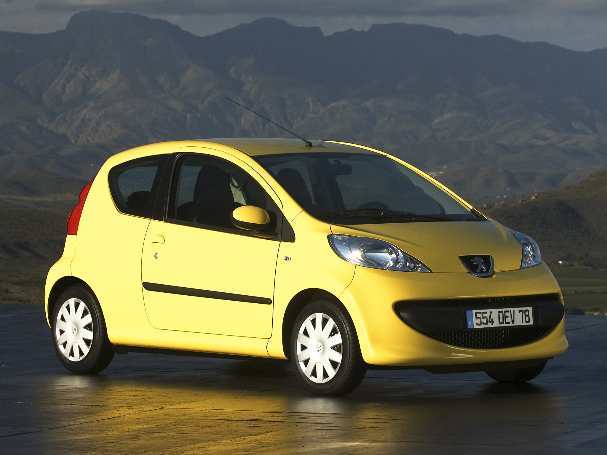 Peugeot 107 3 Doors photo 23