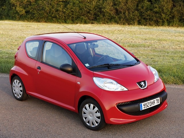 Peugeot 107 3 Doors photo 32