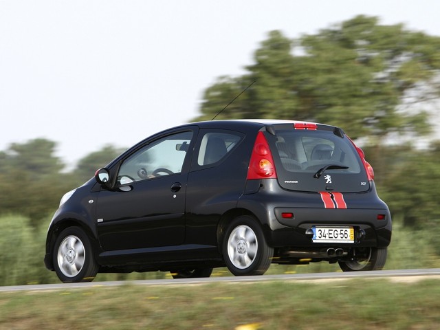 Peugeot 107 3 Doors photo 4