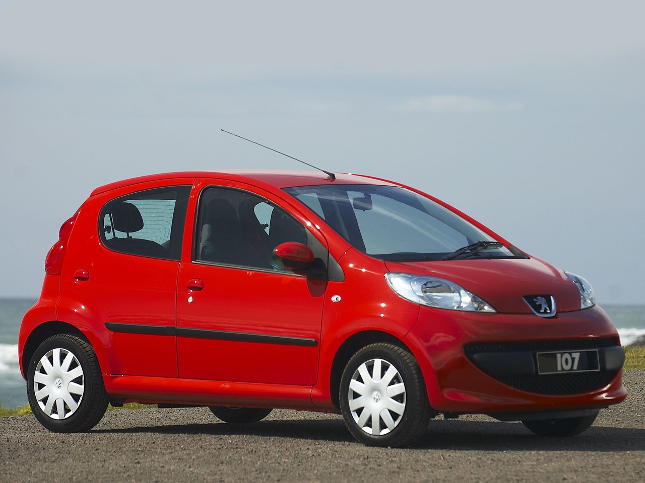 Peugeot 107 5 Doors photo 5