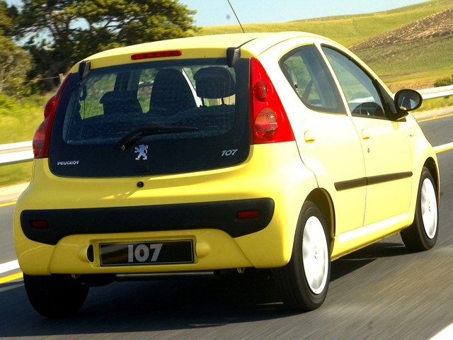 Peugeot 107 5 Doors photo 15