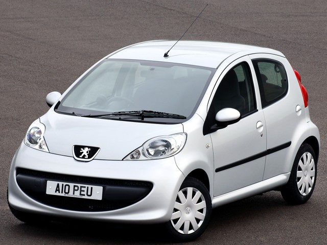 Peugeot 107 5 Doors photo 17