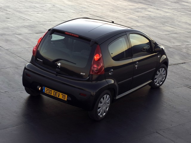 Peugeot 107 5 Doors photo 27