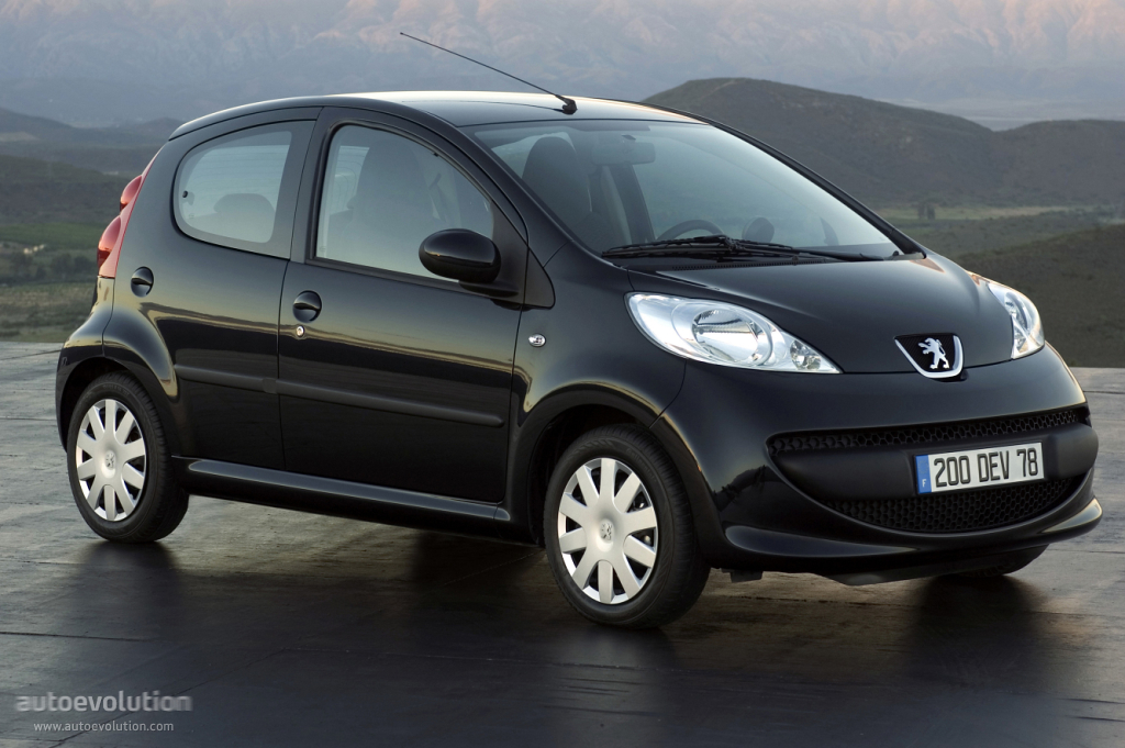 PEUGEOT 107 5 Doors