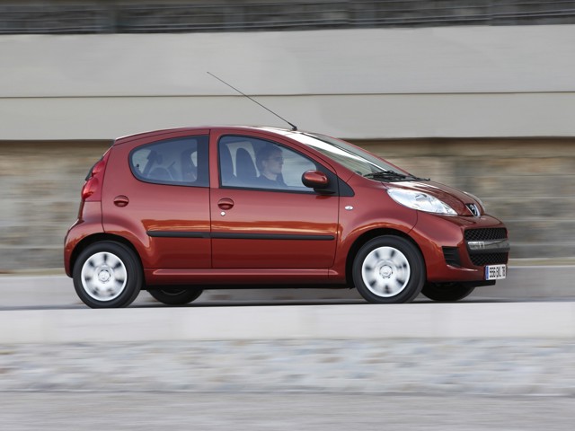 Peugeot 107 5 Doors photo 28