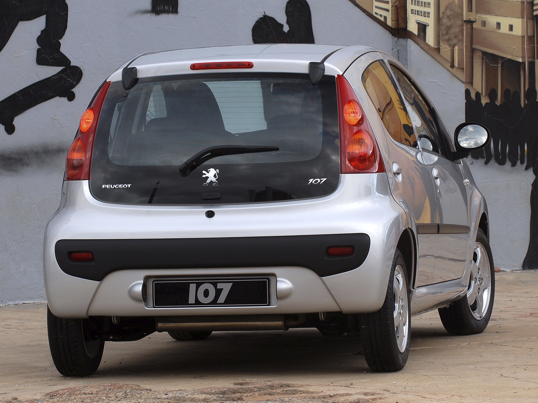 Peugeot 107 5 Doors photo 30