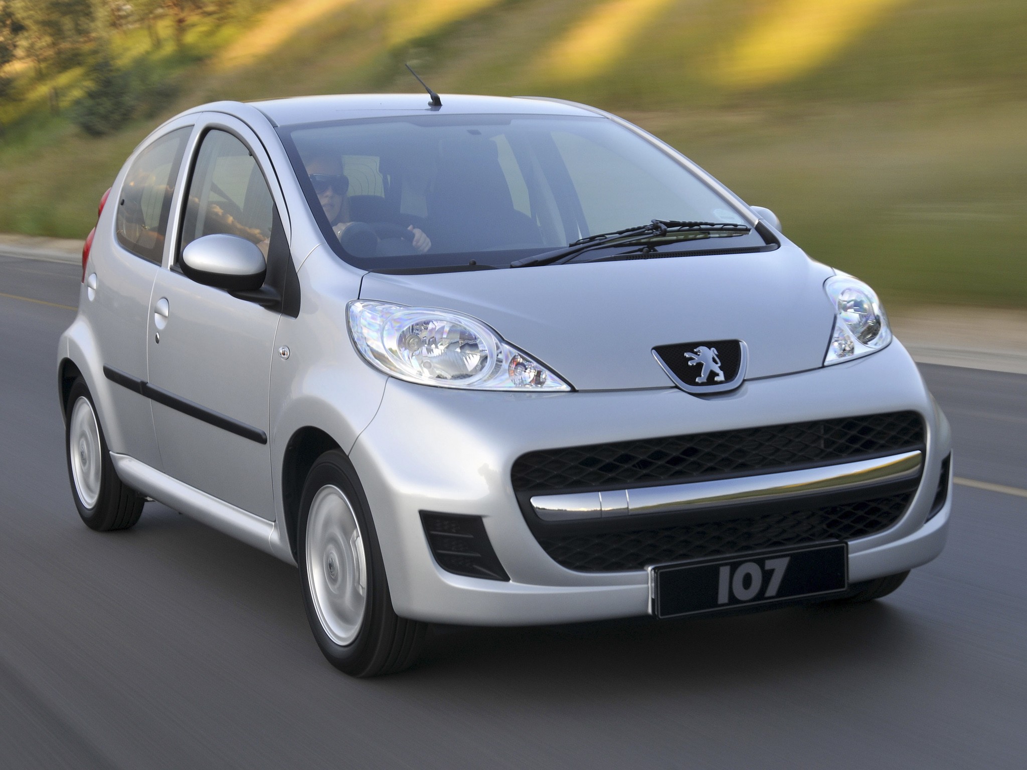 Peugeot 107 5 Doors photo 36