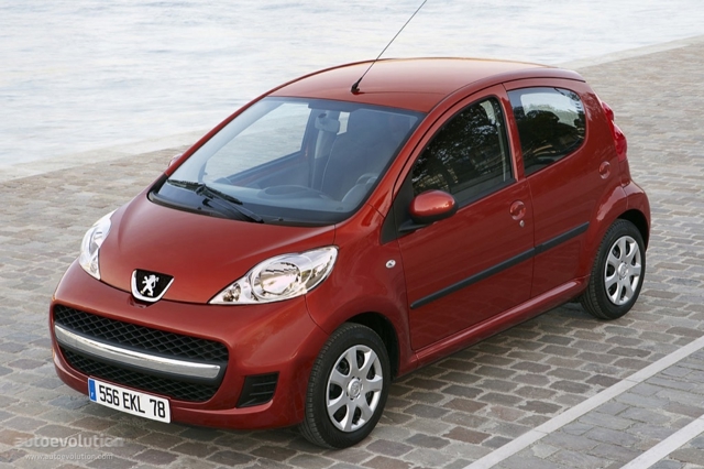 Peugeot 107 5 Doors photo 3