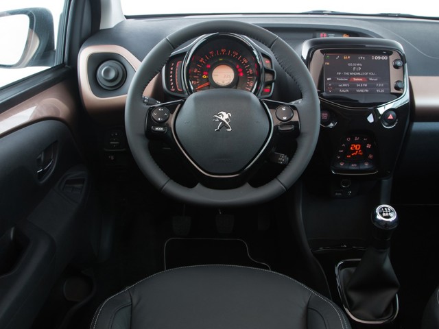 Peugeot 108 foto 33