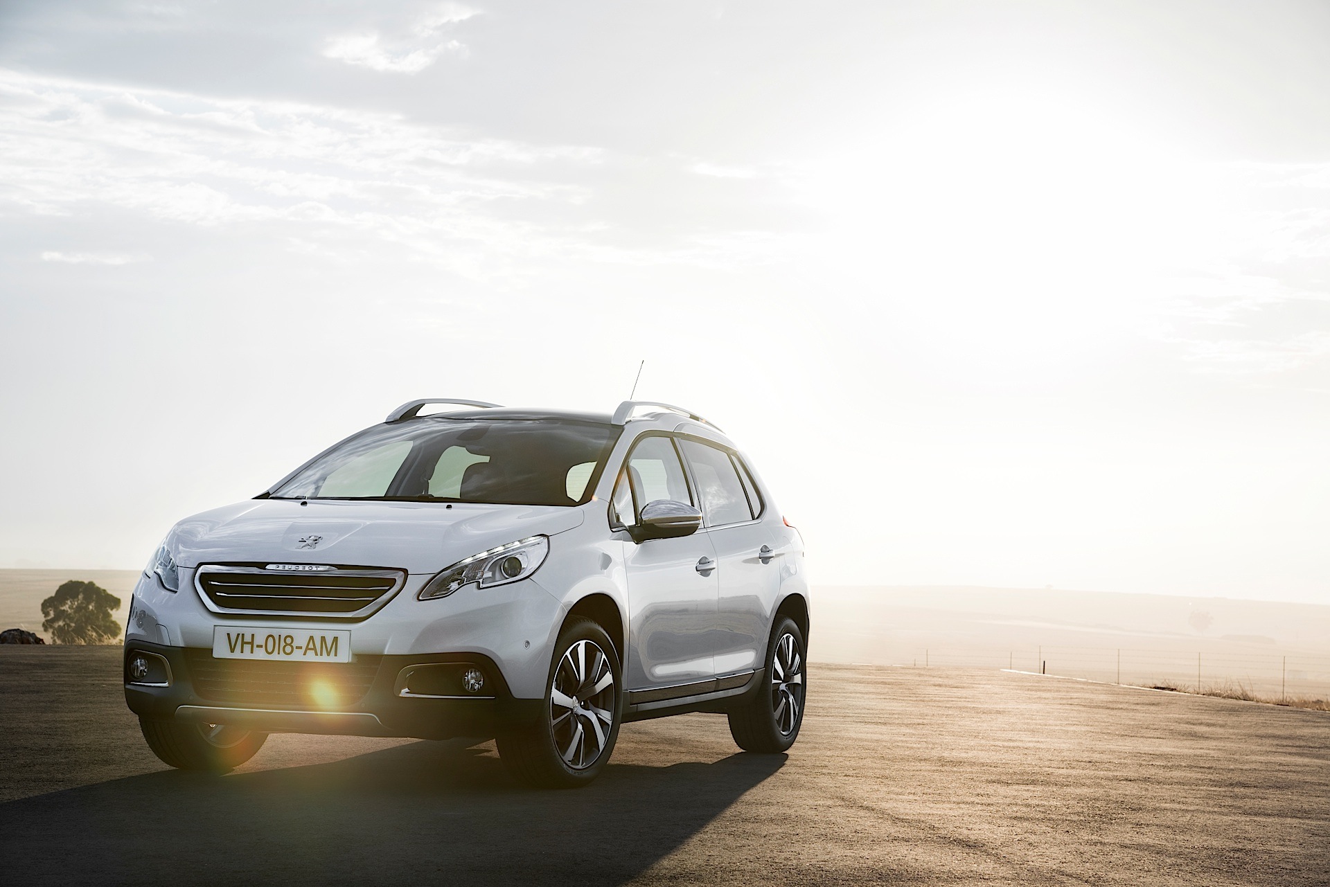 Peugeot 2008 photo 9