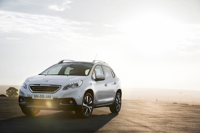 Peugeot 2008 Foto 9