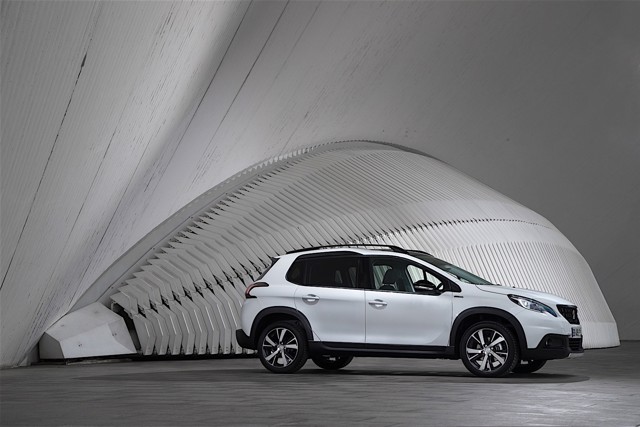 Peugeot 2008 foto 6