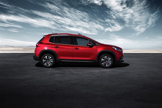 Peugeot 2008 foto 9