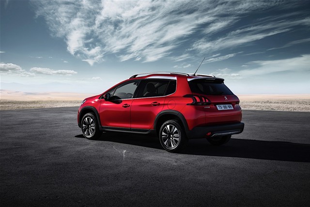 Peugeot 2008 foto 10