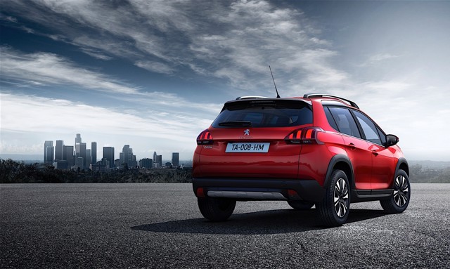 Peugeot 2008 foto 12