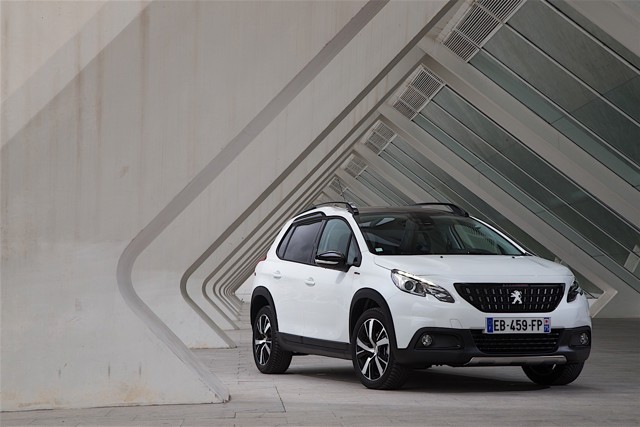 Peugeot 2008 foto 17
