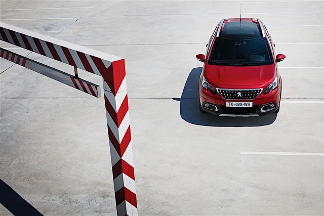 Peugeot 2008 foto 36