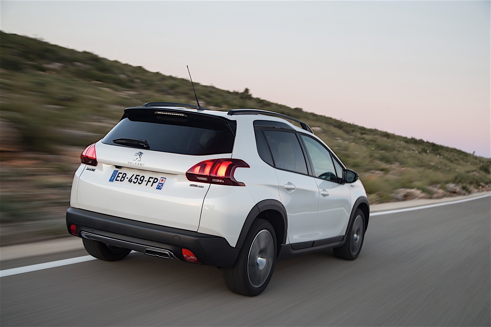 Peugeot 2008 photo 57