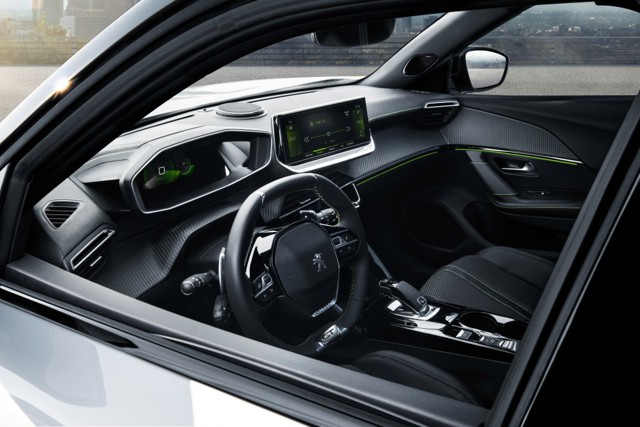 Peugeot 2008 Foto 103