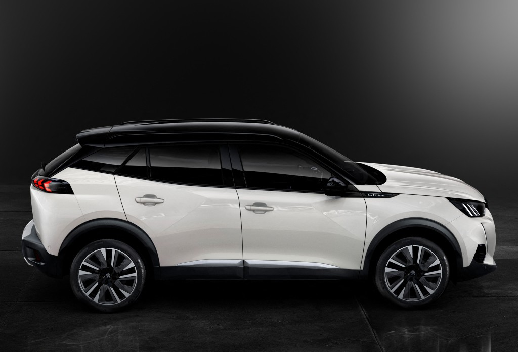 Peugeot 2008 photo 37